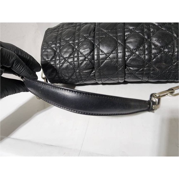 Authentic CHRISTIAN DIOR  Lambskin Cannage Medium New Lock Flap Shoulder Bag Bla - Picture 9 of 16